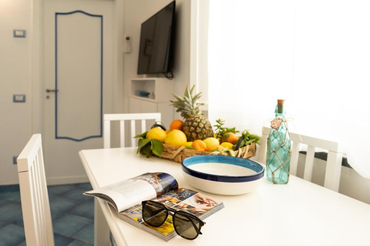 Scirocco - Amazing Flat With Terrace In The Center Lejlighed Amalfi Eksteriør billede
