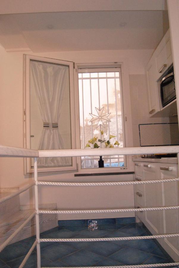 Scirocco - Amazing Flat With Terrace In The Center Lejlighed Amalfi Eksteriør billede