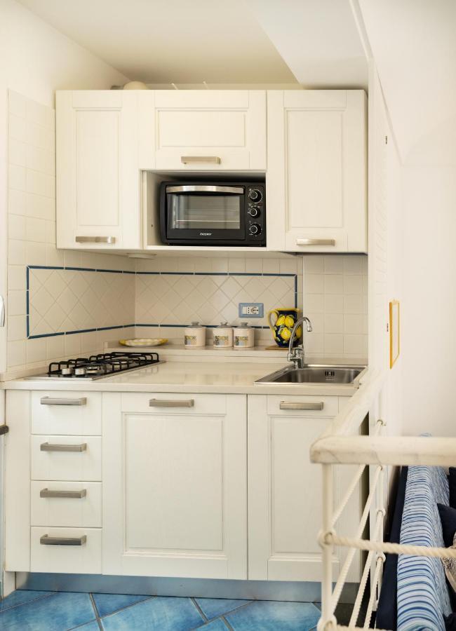 Scirocco - Amazing Flat With Terrace In The Center Lejlighed Amalfi Eksteriør billede